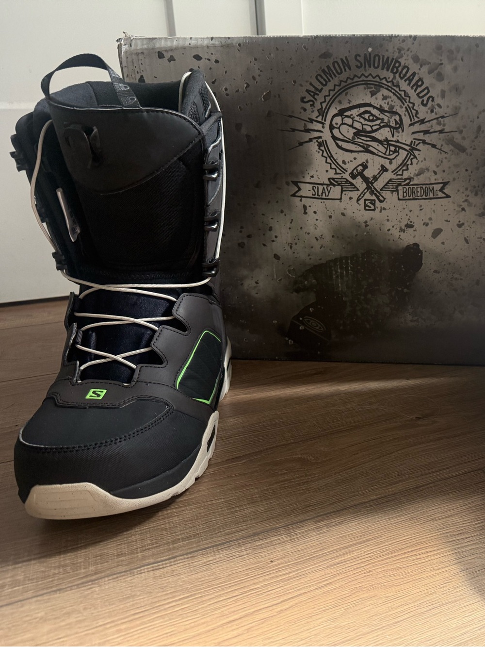 Salomon Men’s Black Snowboard Boots with Green Trim
